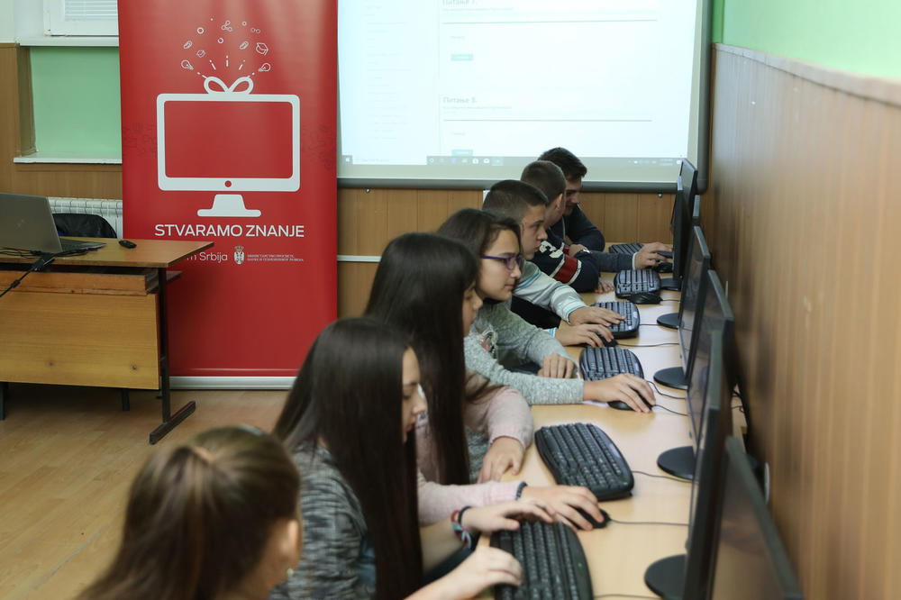 KOMPANIJA TELEKOM SRBIJA POKRENULA ČETVRTI CIKLUS PROJEKTA "STVARAMO ZNANJE"! Ovako to izgleda