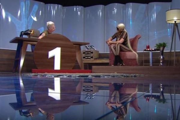 POSTAVILA JE SLIKU A SVI SU SE ZGRANULI ZBOG JEDNOG DETALJA! Našu pevačicu urnišu sa komentarima zbog ovoga! (FOTO)