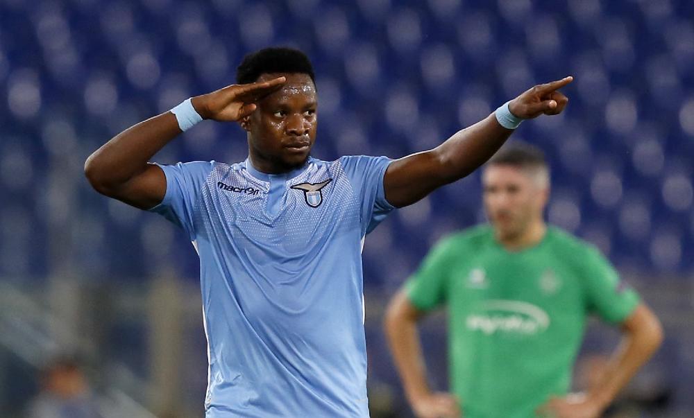 Ogenji Onazi  