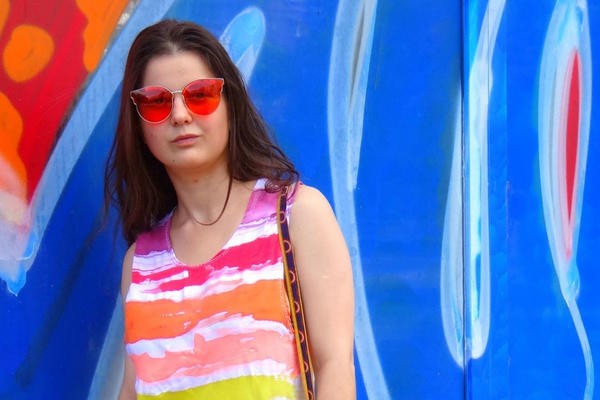 U RUSIJI VELIKE DEMONSTRACIJE ZBOG VA*INE! Uhapšeni demonstranti, umetnica u pritvoru!