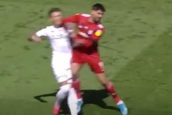 MITROVIĆ JE NAPRAVIO OGROMNU GLUPOST: Zbog onog lakta će propustiti najvažnije utakmice u sezoni?