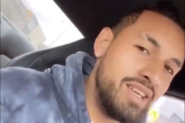 BEZOBRAZNI NIK KIRJOS OPET JAKO UDARA: Na meti mu je ovog puta Noletov drug, ali ono što radi dok priča je skandal!