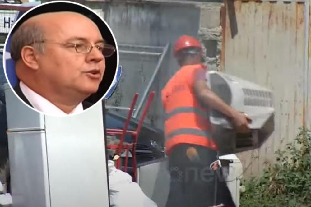 ENVER HODŽA IZBAČEN IZ STANA: Otac mu je bio komunistički vođa koji je vladao Albanijom, a on sad “trpi teror”