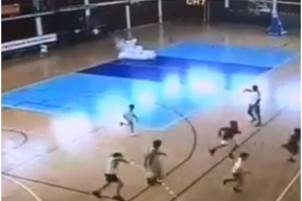 NEĆE PROĆI NEKAŽNJENO: Podneta krivična prijava protiv Milovih policajaca koji su bacili SUZAVAC NA DECU (VIDEO)