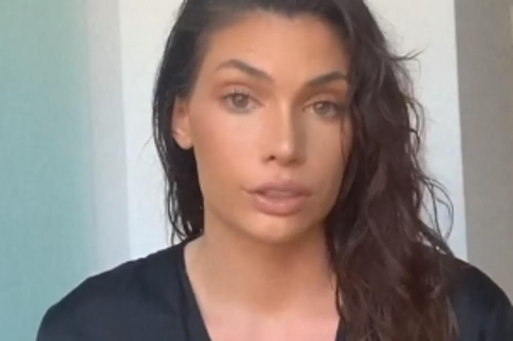 ČUVENA MANEKENKA BRANI NOVAKA I SRBE: Sve im je SKRESALA!