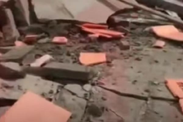 SRUŠIO SE ŠOPING CENTAR Ima mrtvih! Dramatična situacija u Kirovu! (VIDEO)