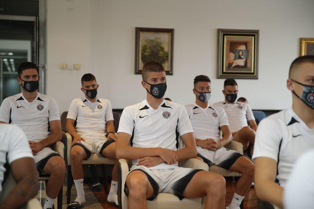 MILOŠEVIĆEV KLINAC OD 16 LETA: Fudbal igrao na ulici, dao onaj gol u derbiju, pa bi tako i među seniorima!