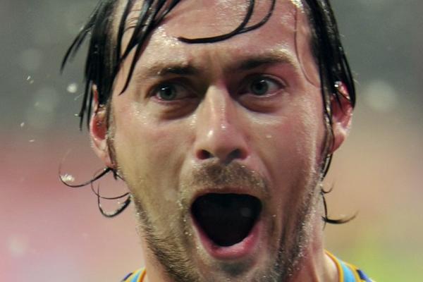 KORONA NASTAVLJA NEMILOSRDNO DA HARA: I Mile Viski zaražen!