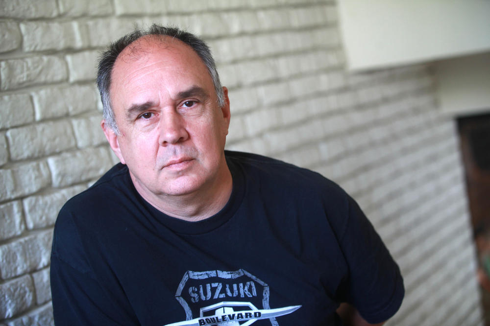 SVETISLAV BULE GONCIĆ PRIMLJEN U ZEMUNSKU BOLNICU: Glumac zaražen koronom!