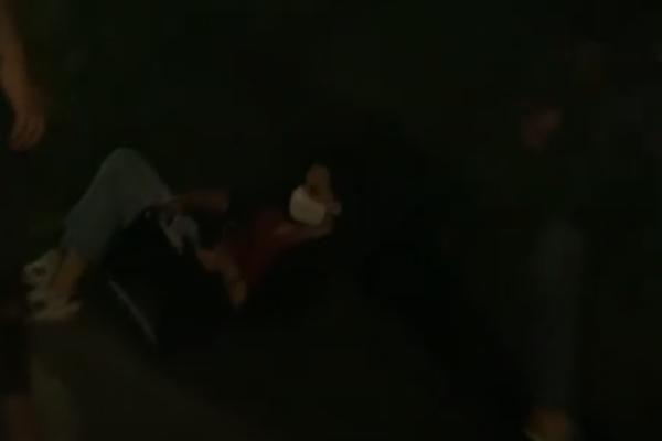 HOROR, POVREĐENA NOVINARKA KURIR TELEVIZIJE: Ivana Majstorović ležala na ulici ispred Skupštine