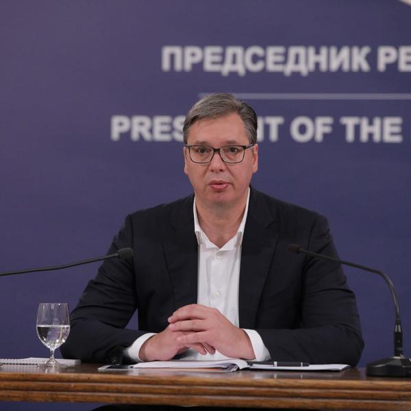 Vučić: Opozicija nema šta da ponudi narodu, koristi kovid 19 za političke aspiracije