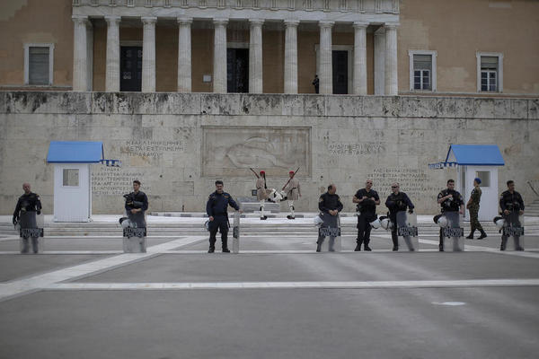 GRČKA: Protesti protiv ograničavanja javnih demonstracija