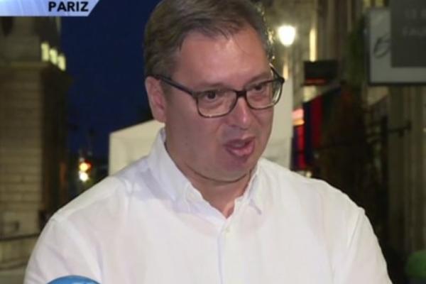 NIKO NE MOŽE DA GARANTUJE, ALI OVO JE PRVA DOBRA VEST! Vučić se hitno oglasio iz Pariza