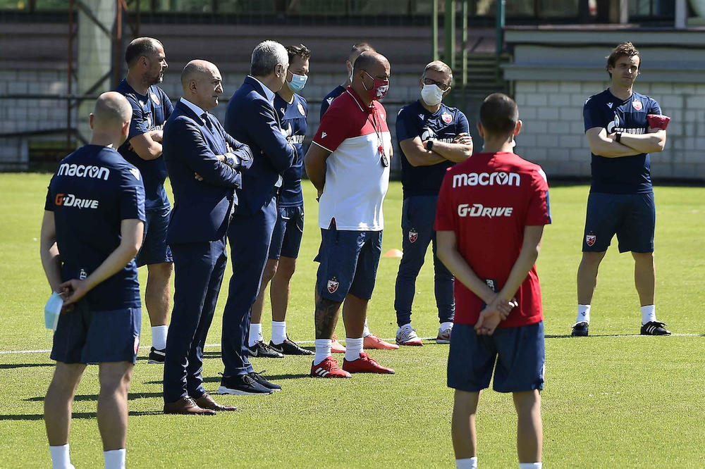 JOŠ JEDAN SENZACIONALNI TRANSFER O KOM SE PRIČA: Zvezda za ove pare može do čuvenog napadača!