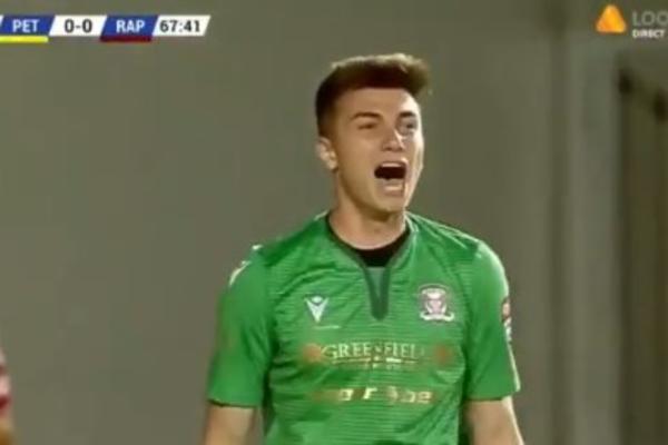 OVO NEMA NI U SRBIJI: Ponavljali tri puta penal, ali gol nisu uspeli da daju! (VIDEO)