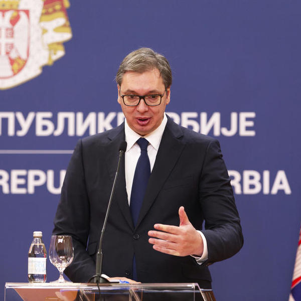 PREDSEDNIK SRBIJE PROGOVORIO O POLICIJSKOM ČASU: Evo šta je upravo rekao!