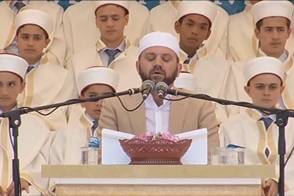 OVA VEST JE UZBURKALA CEO REGION: Prvi imam Aja Sofije je BOŠNJAK!