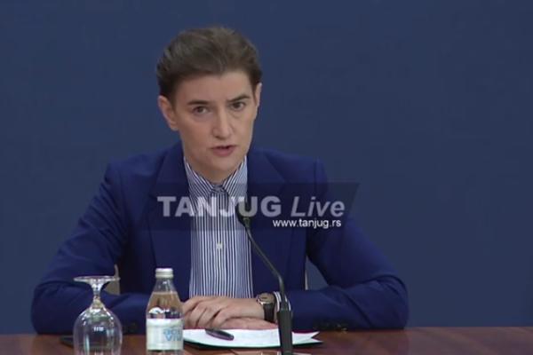 DODATNIH 49 RESPIRATORA U SRBIJI: Premijerka otkrila gde će biti RASPOREĐENI