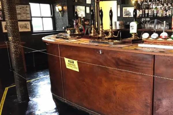 NA HILJADE STANOVNIKA LONDONA POHRLILO U PABOVE I BAROVE: Ovo ih je navelo da urade tu OPASNU STVAR!