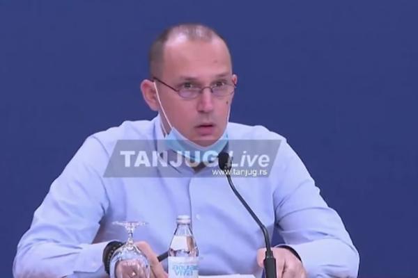 Lončar: Oko 70 zdravstvenih radnika leči se od korone, oko 500 je u izolaciji