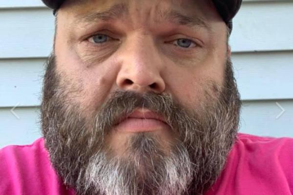 SVE VREME JE GOVORIO DA KORONA NE POSTOJI: Onda se zarazio virusom i umro!