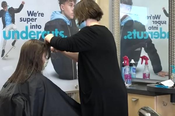 OVO JE FENOMEN: Kroz salone ovih frizerki pozitivnih na koronu prošlo je 140 ljudi - niko se nije zarazio!