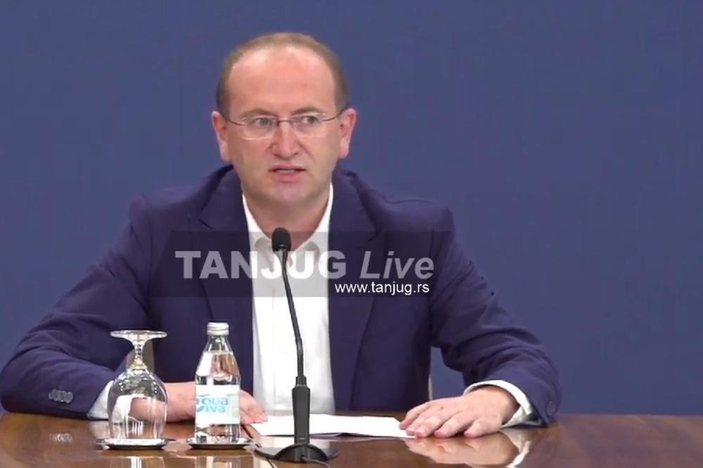 "DOZOVITE SE PAMETI" Dramatično obraćanje dr Gojkovića: "Mi nemamo dovoljno lekara da vam pruže pomoć"