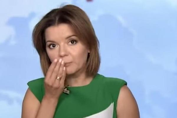 VODITELJKI ISPAO ZUB USRED LAJVA - Čitala je vesti i samo se UHVATILA ZA USTA! SNIMAK POGLEDALI MILIONI!