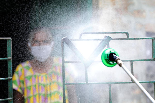 NAJNOVIJA VEST: Poslednja 24h rekordna po broju zaraženih koronom u svetu od početka pandemije!