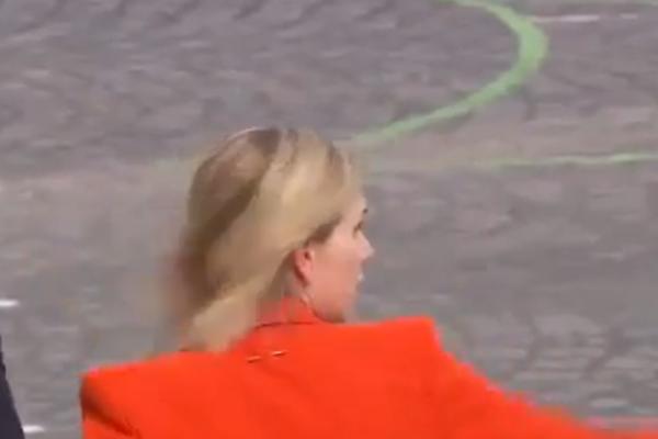 GAF FRANCUSKE POLITIČARKE: Zaboravila masku u automobilu, njena reakcija bila je urnebes