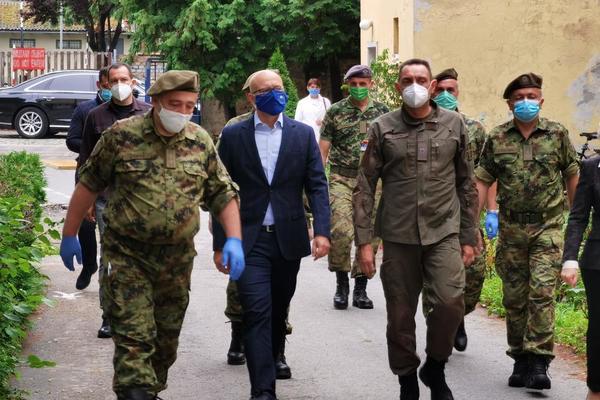 GRADONAČELNIK VUČEVIĆ U NOVOJ KOVID BOLNICI: Imaćemo ozbiljne probleme, moramo biti disciplinovani