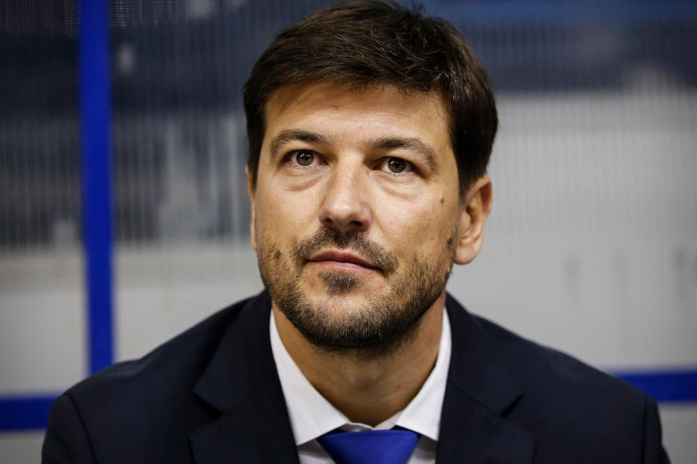 CRNO-BELI IMAJU PREMIJERU: Debituje Šćepanović, ali navijači to neće moći da vide!