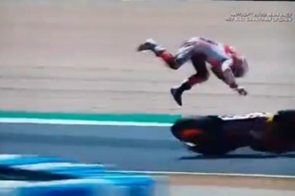 Horor za Markeza: Jeziv pad šampiona, slomio je ramenu kost na otvaranju nove sezone! (VIDEO)