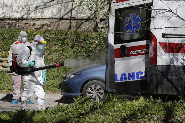 OVO MESTO JE UKLETO? 3 osobe povređene u sudaru u Inđiji, baš gde je ranije POGINULA CELA PORODICA