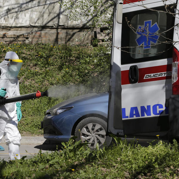 KORONA NE STAJE: Lekari se bore za život trudnice iz Vranja i mladića iz Leskovca