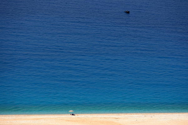 CRNOGORCI PROMENILI ODLUKU: Podigli RAMPU za turiste iz OVE ZEMLJE!