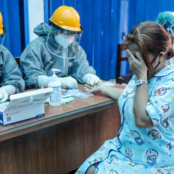 OVO JE DRŽAVA SA NAJVIŠE NOVOZARAŽENIH U REGIONU: U poslednja 24 sata zastrašujući broj umrlih!