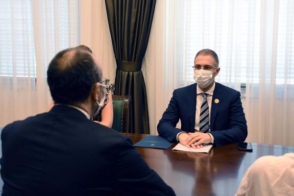 VAŽAN SASTANAK NEBOJŠE STEFANOVIĆA I AMBASADORA MAĐARSKE: Ovo se planira za sledeću godinu!