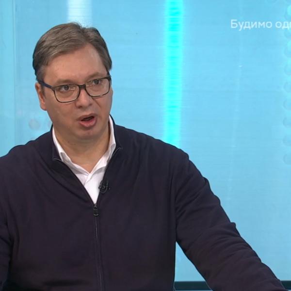 VUČIĆ SE OBRAĆAO SRBIJI: Mi smo četvrta, peta zemlja u Evropi po broju testiranih ljudi, ostavite lekare na miru!