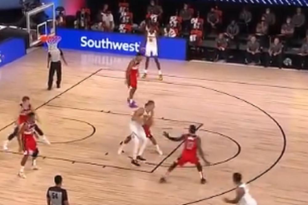 JOKIĆ SE IGRA KOŠARKE: Igrači Vašingtona su pored njega kao mala deca! Veliku pomoć ima u Bolu!