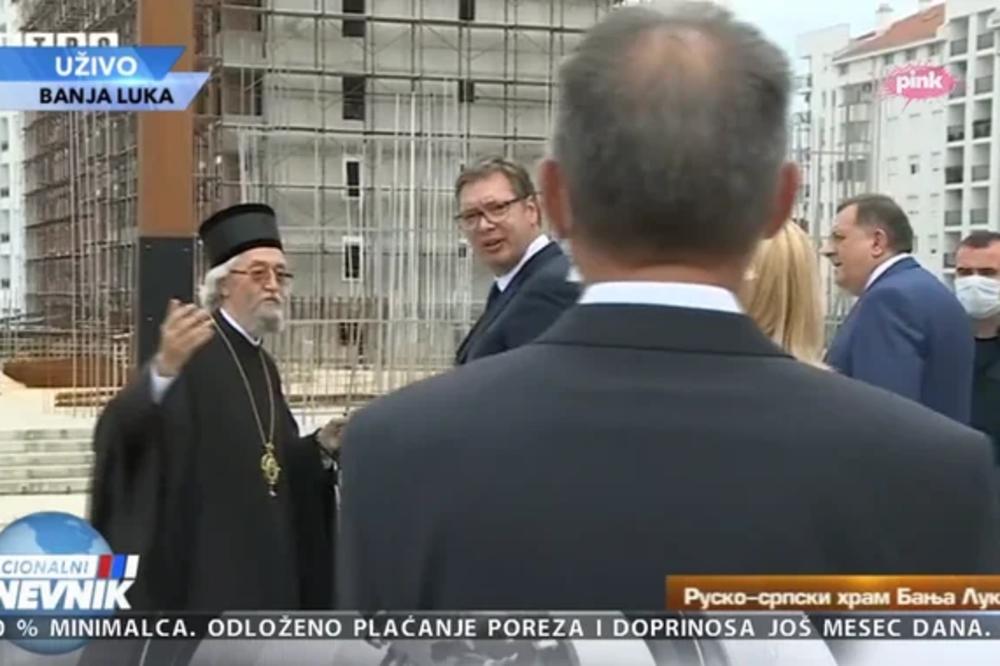 VUČIĆ OBIŠAO RADOVE NA SRPSKO-RUSKOM HRAMU U BANJALUCI! Građani mu skandirali: "Aco Srbine"!