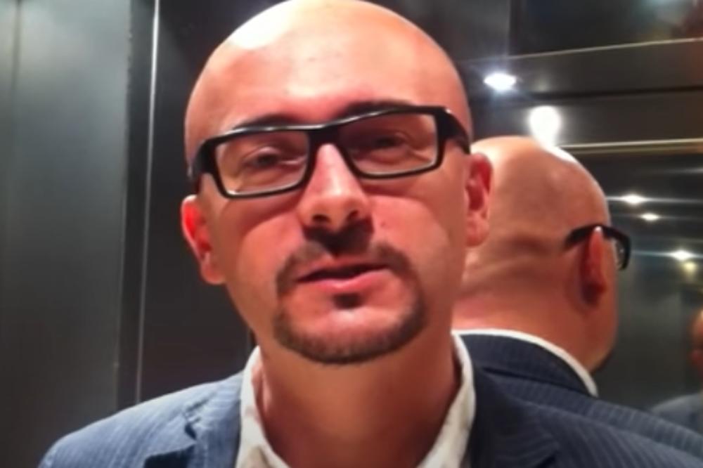 SLOVENAC NA MUFTE UZIMA PARE U BANJALUCI I BEOGRADU Zubarima uvaljuje lažne sertifikate od 220 evra!