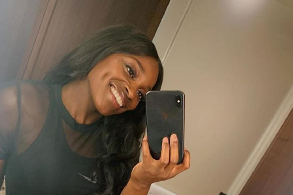 OSVANULA EKSPLICITNA FOTKA VRELE TENISKE ZVEZDE: Pokazala je grudi! Na ovo od nje nismo navikli!