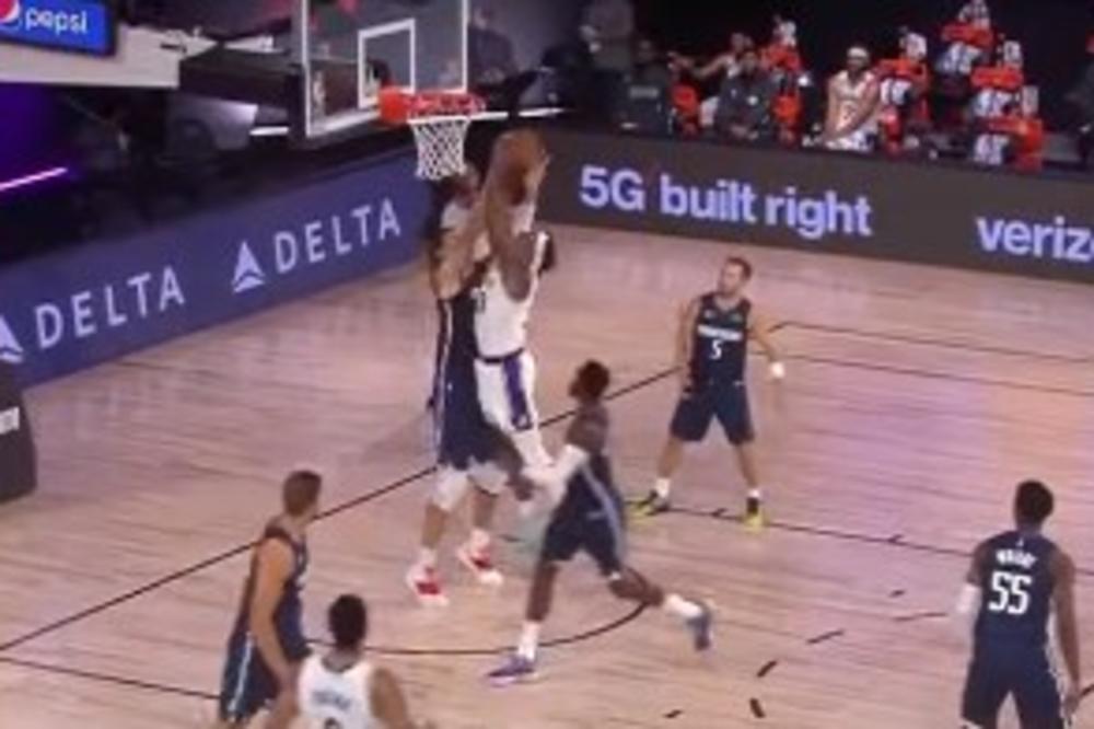 LEBRON DOBIO PO NOSU: Boban ponizio superstara NBA lige! (VIDEO)