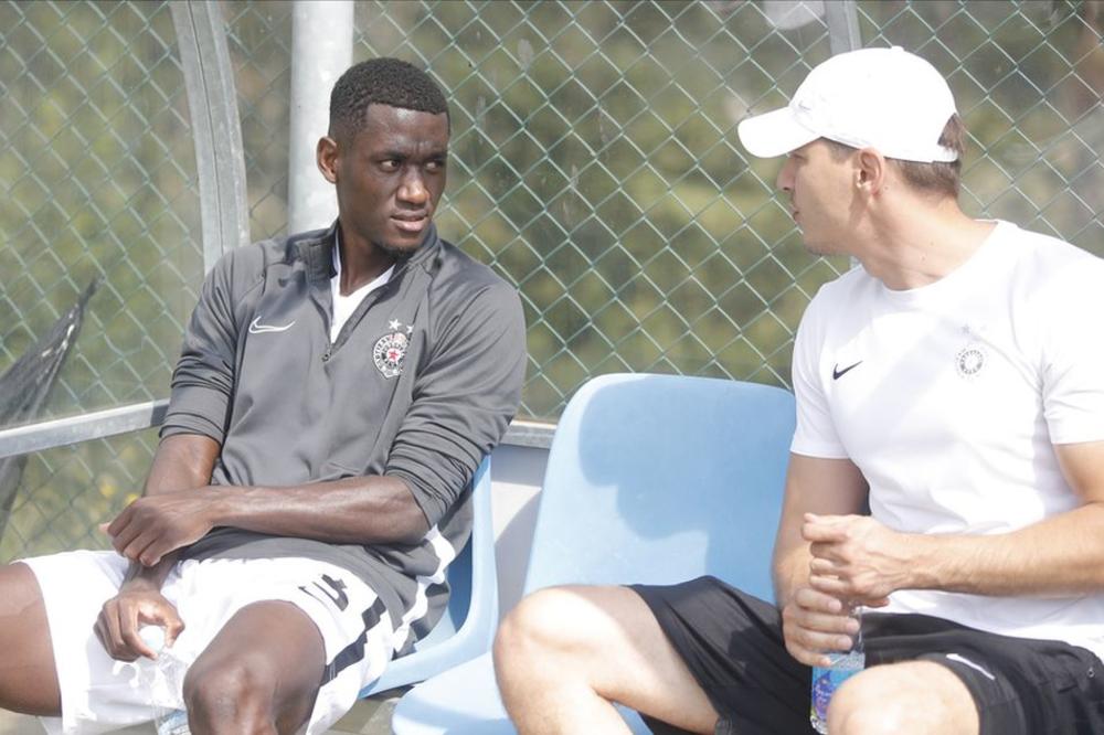 Banjak je dobar igrač, ali će Savo morati da mu "izmasira" glavu!