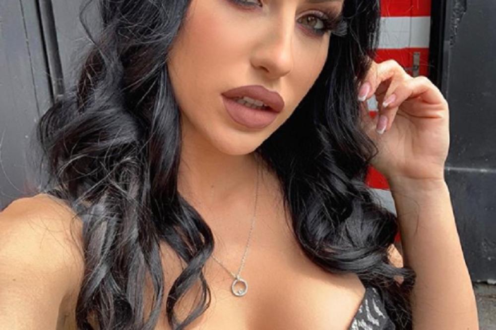 PEVAČI ZAKAZALI NOVOGODIŠNJE TEZGE! Zvezda Granda za Espreso: Atmosfera nije bajna, velike zvezde su u problemu!