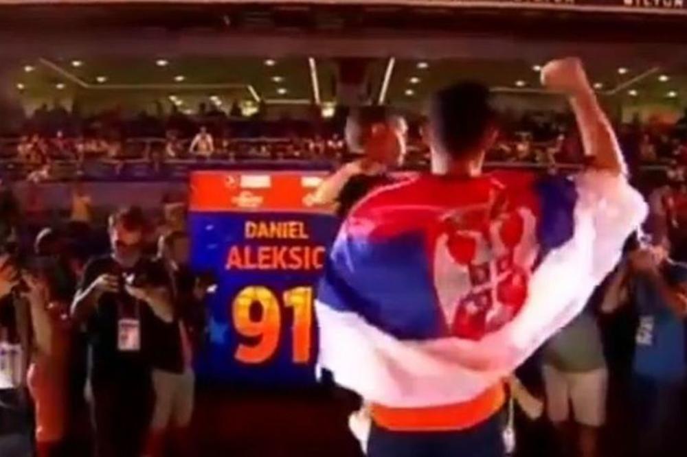 ZASTAVA SRBIJE I HIT HRVATSKE GRUPE: Ovako je srpski fudbaler slavio osvajanje titule!