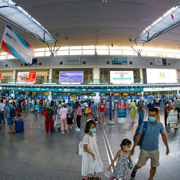 VIJETNAM PLANIRA MASOVNA TESTIRANJA I VIŠE RESTRIKCIJA: Izlazak iz kuće dozvoljen samo građanima jednog grada!