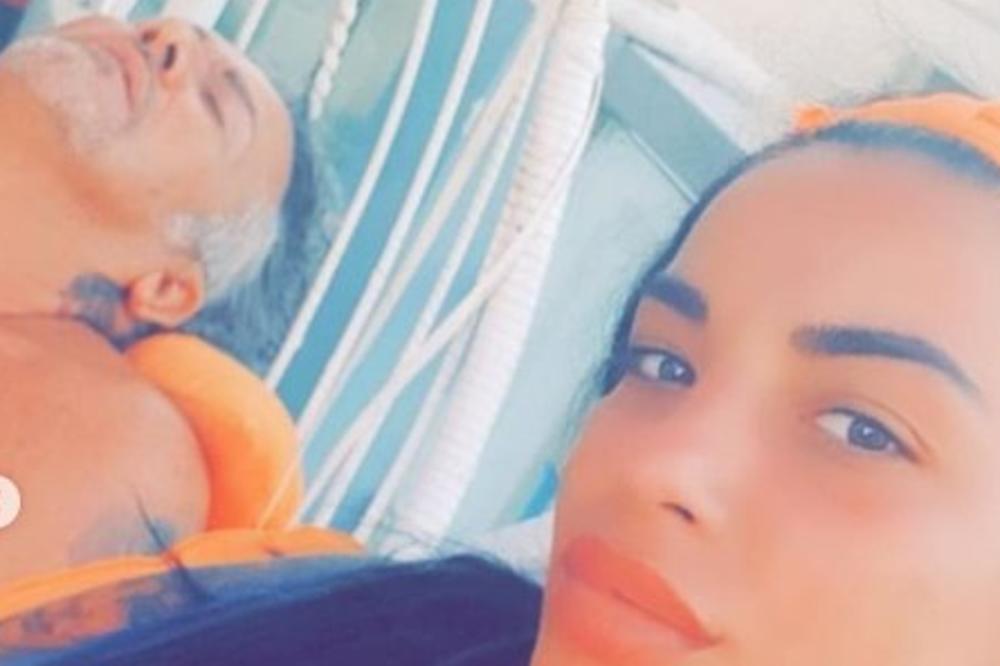 VODITELJ I NJEGOVA PRELEPA ŽENA IZGUBILI TROJKE, A EVO KAKO ONA POSLE TOGA IZGLEDA! Od lepotice do ovakvog izgleda!