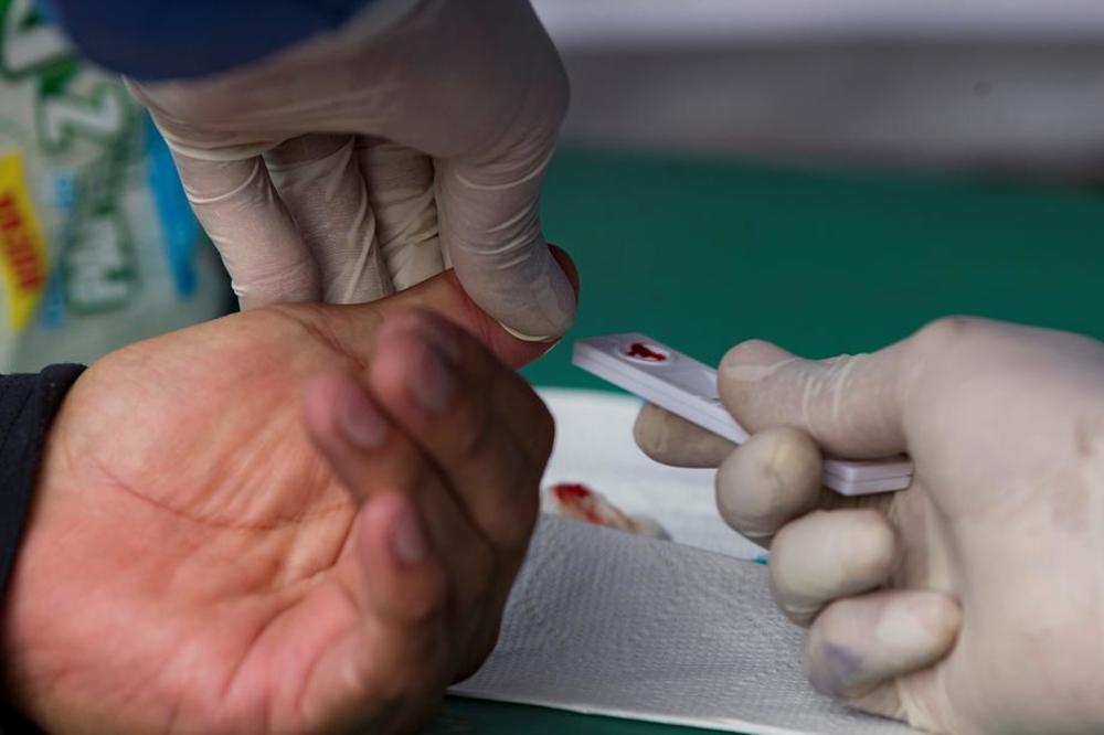 KORONA HARA UKRAJINOM: Prijavljeno rekordnih 20.000 novozaraženih!